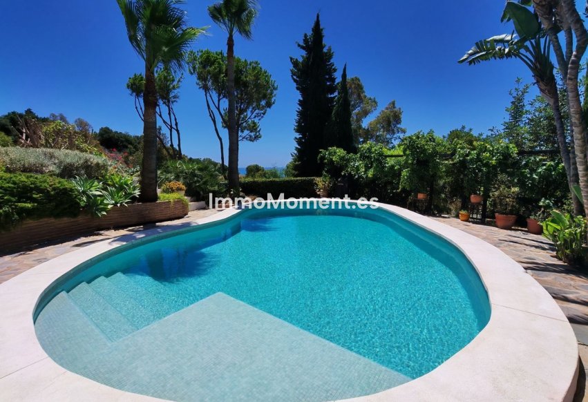 Resale - Detached villa - Benalmadena - Benalmadena Centro