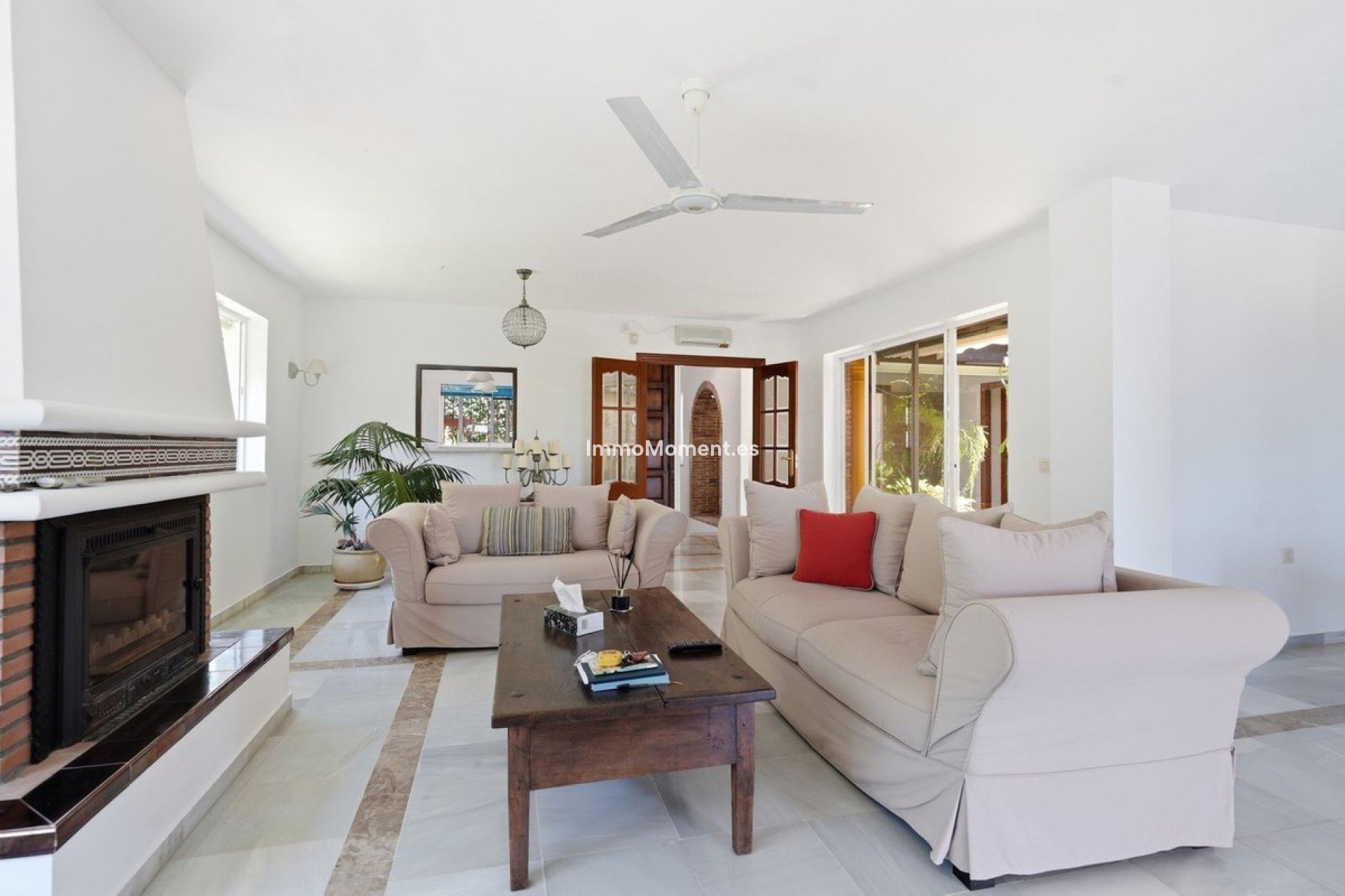 Resale - Detached villa - Benalmadena - Benalmadena Centro