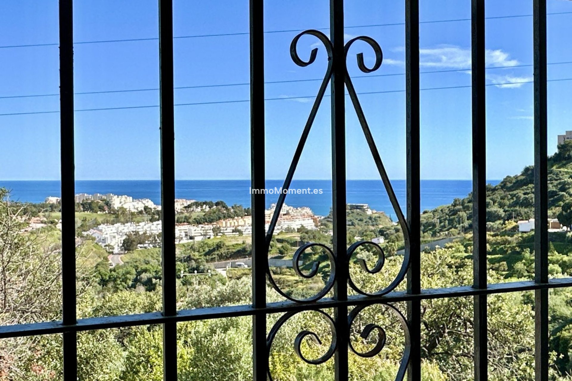 Resale - Detached villa - Benalmadena - Benalmadena Centro