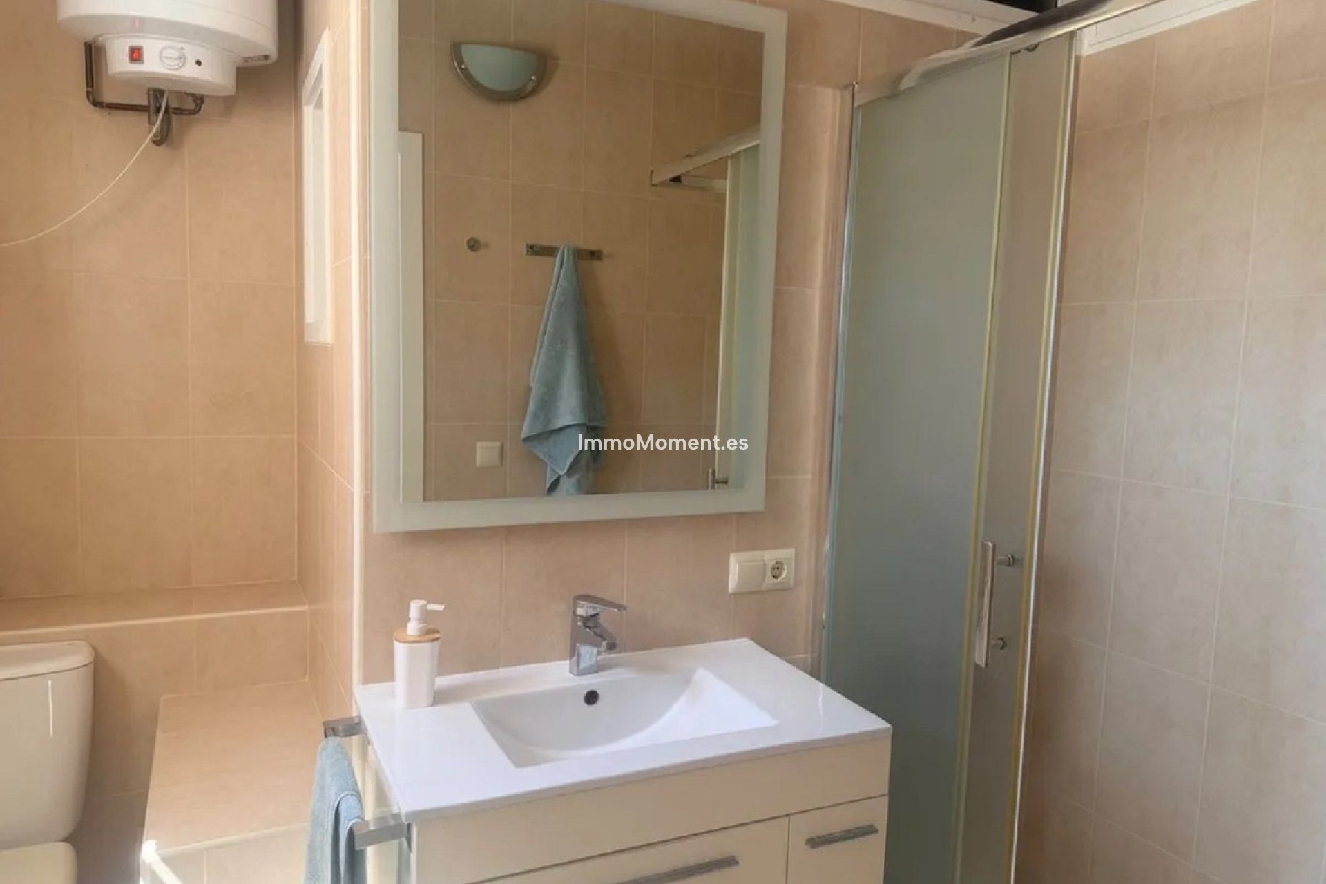Resale - Detached villa - Benalmadena - Benalmadena Centro