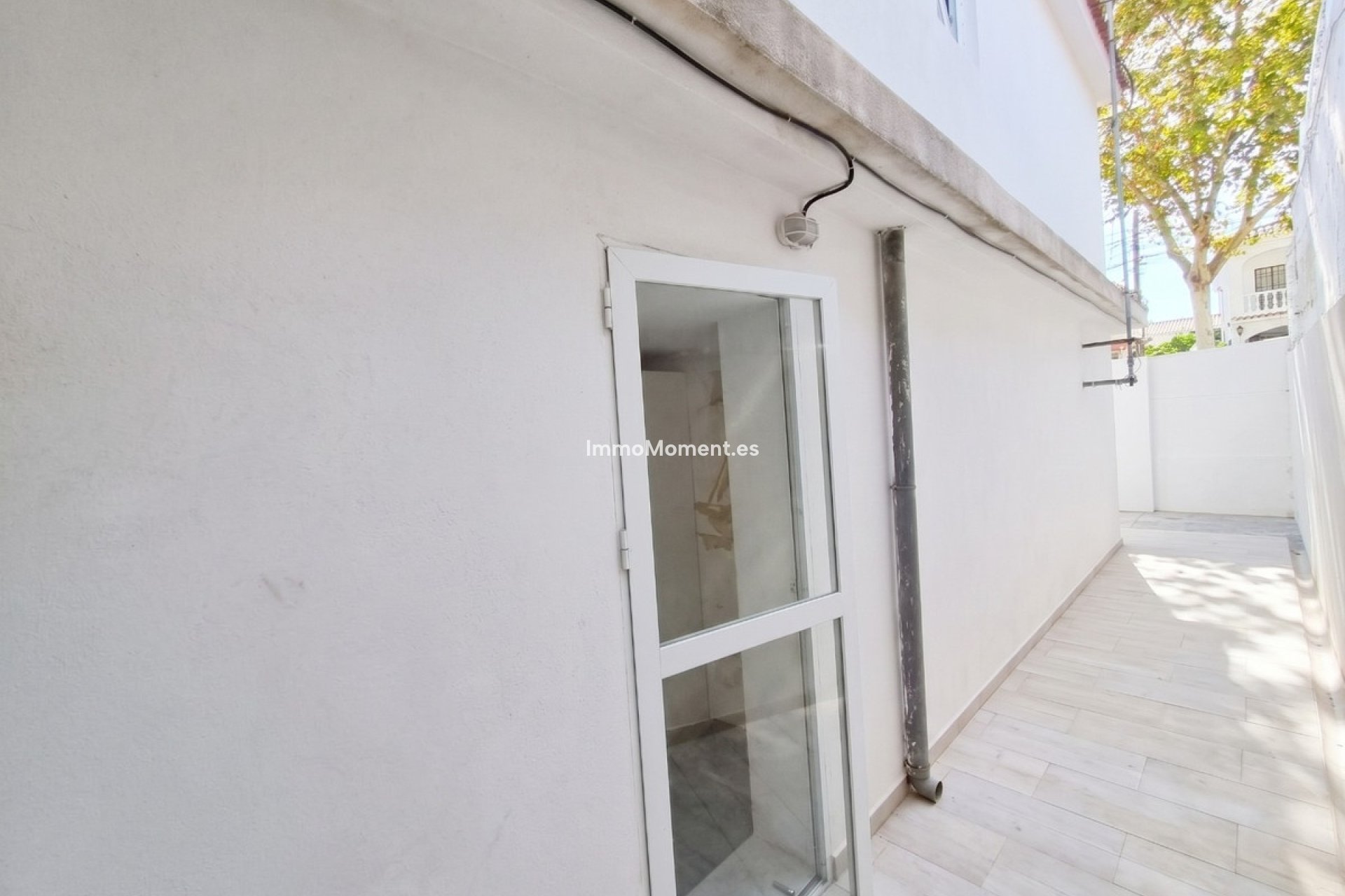 Resale - Detached villa - Benalmadena - Benalmadena Centro