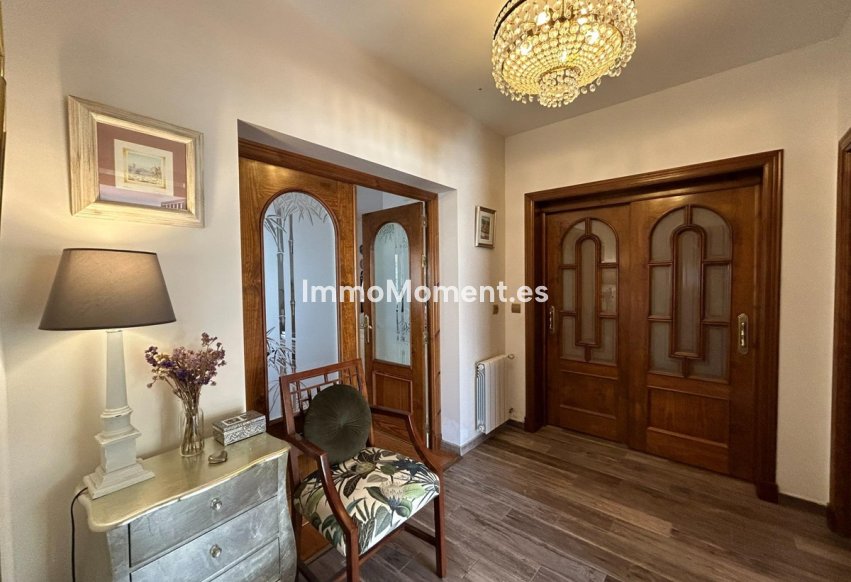 Resale - Detached villa - Benalmadena - Benalmadena Centro