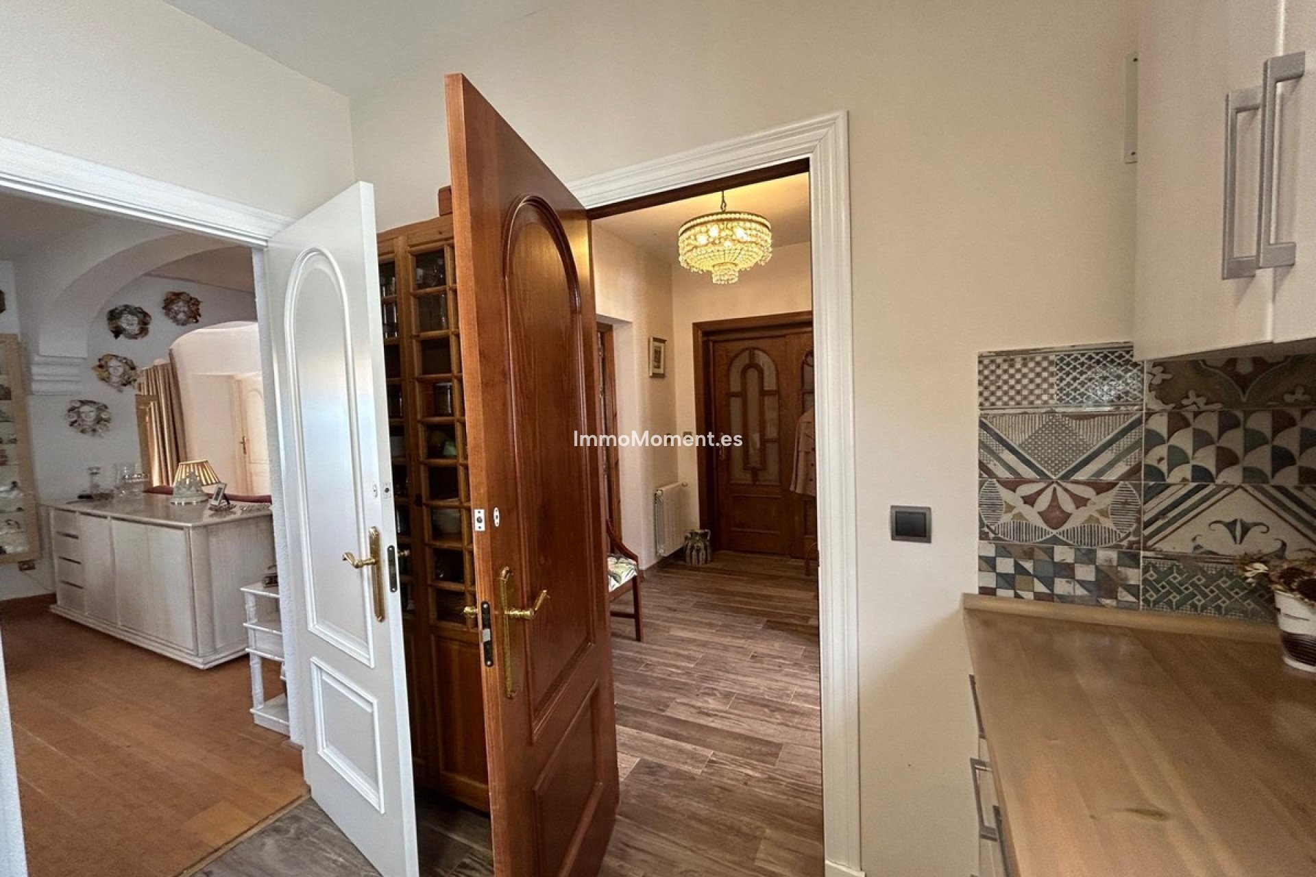 Resale - Detached villa - Benalmadena - Benalmadena Centro