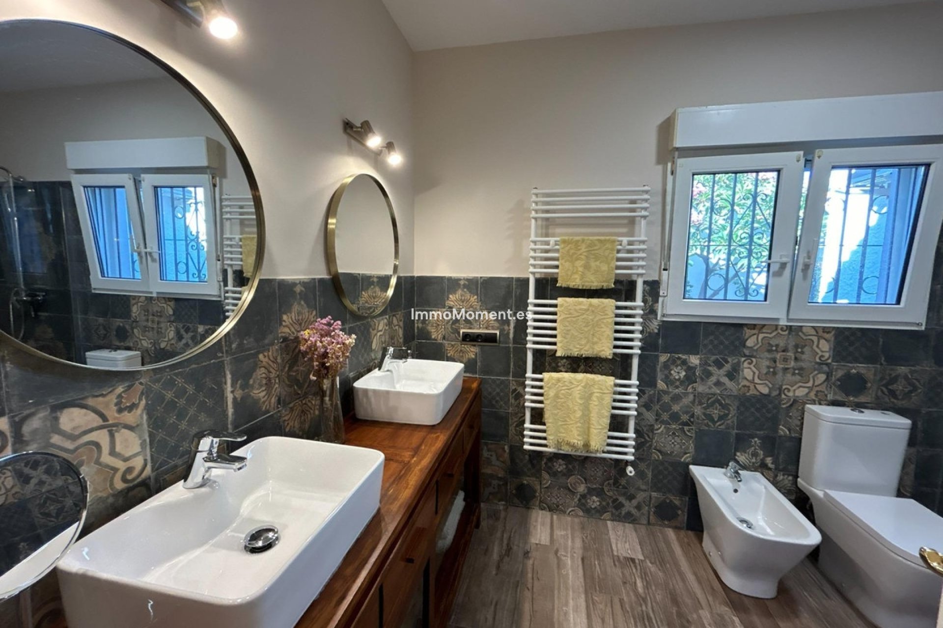 Resale - Detached villa - Benalmadena - Benalmadena Centro