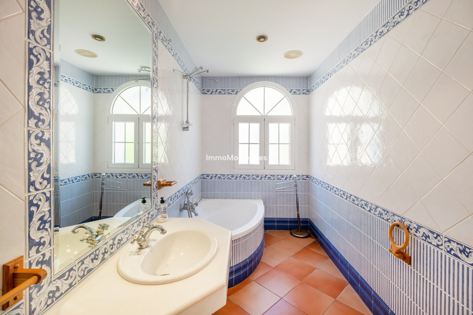 Resale - Detached villa - Benalmadena - Benalmadena Centro
