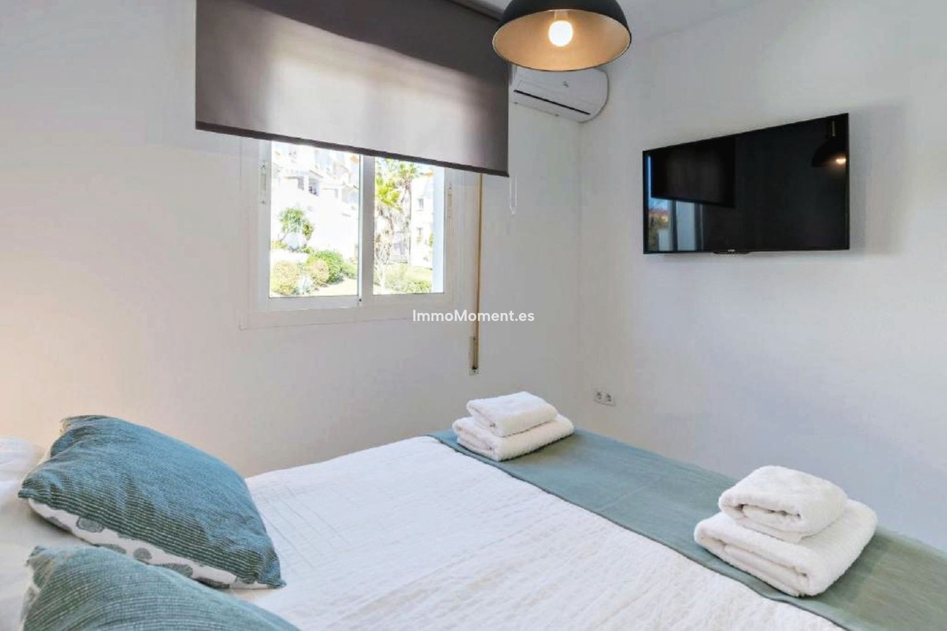 Resale - Detached villa - Benalmadena - Benalmadena Centro