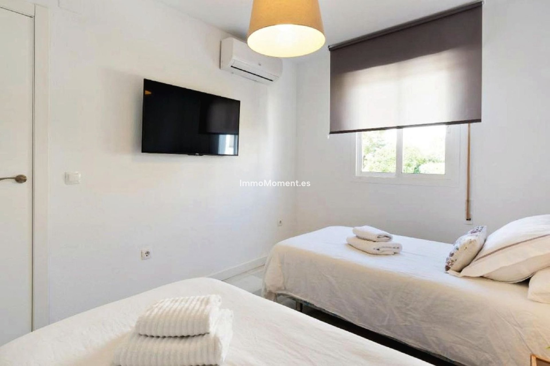 Resale - Detached villa - Benalmadena - Benalmadena Centro