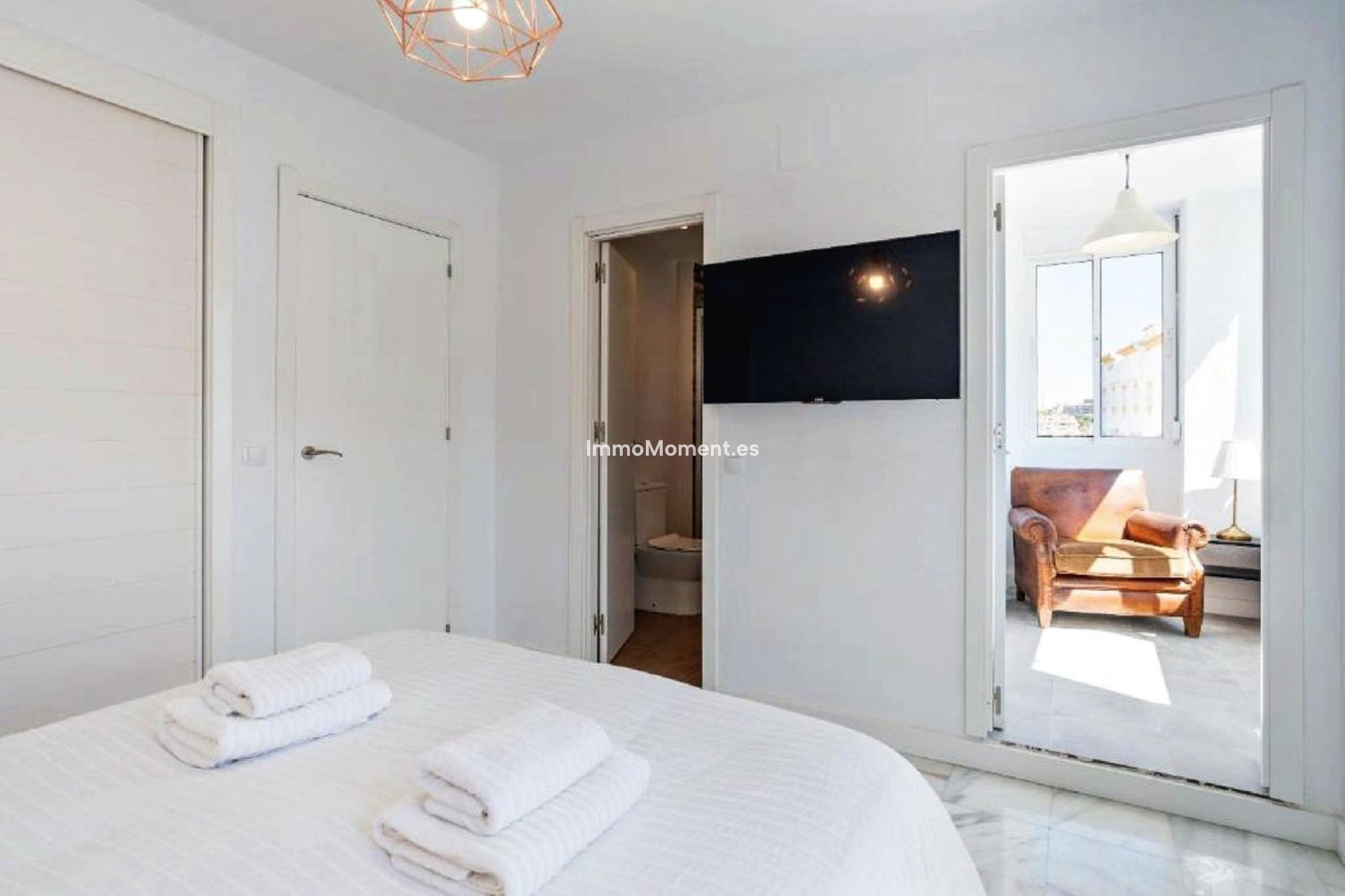 Resale - Detached villa - Benalmadena - Benalmadena Centro