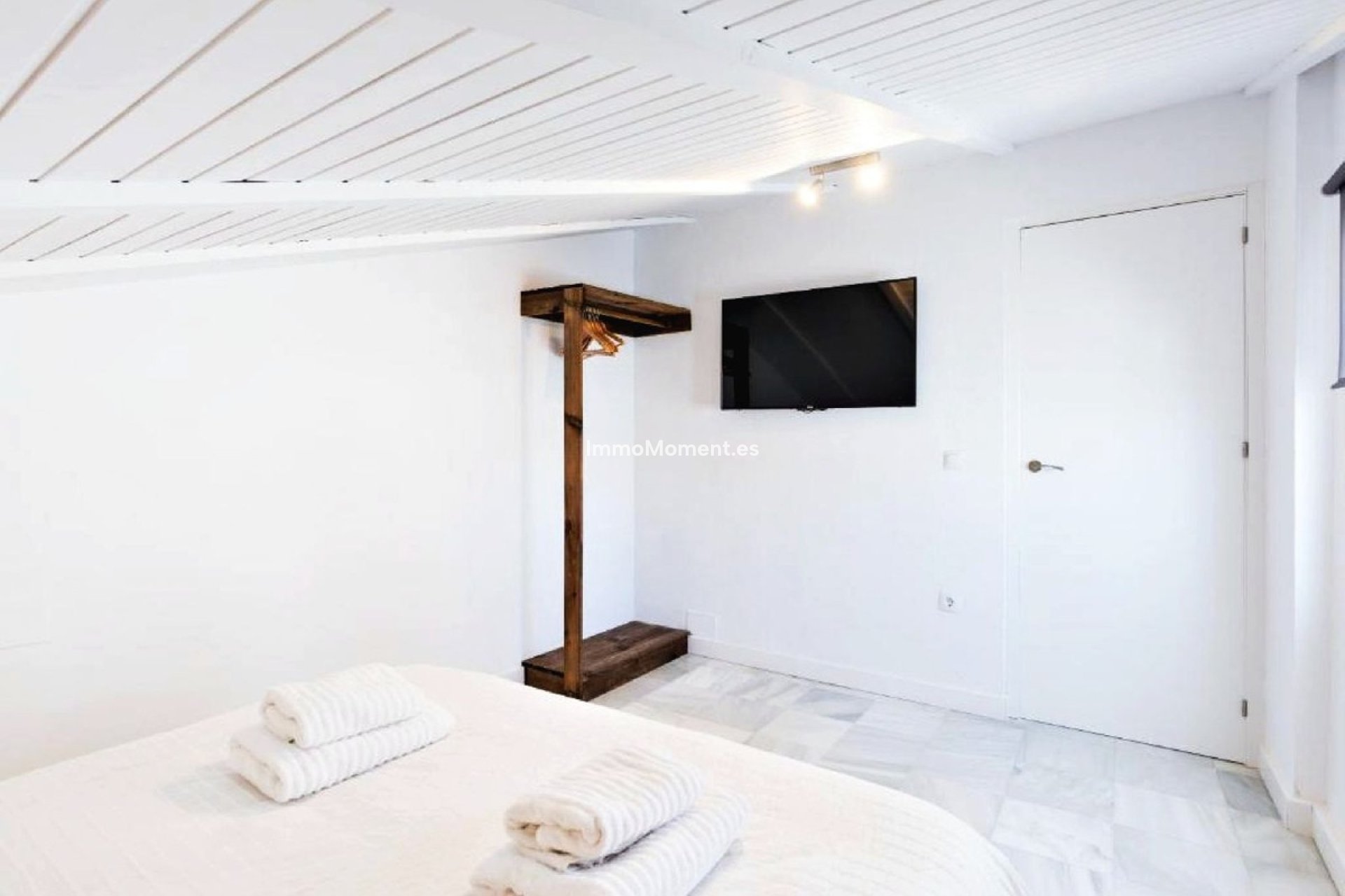 Resale - Detached villa - Benalmadena - Benalmadena Centro