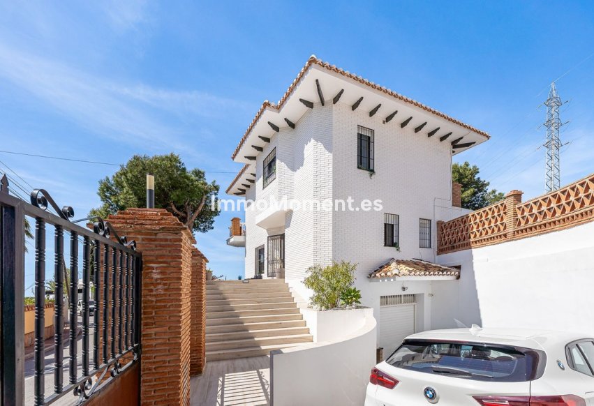 Resale - Detached villa - Benalmadena - Benalmadena Centro