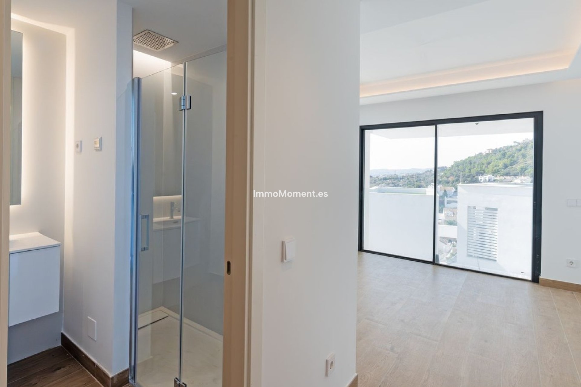 Resale - Detached villa - Benalmadena - Benalmadena Centro