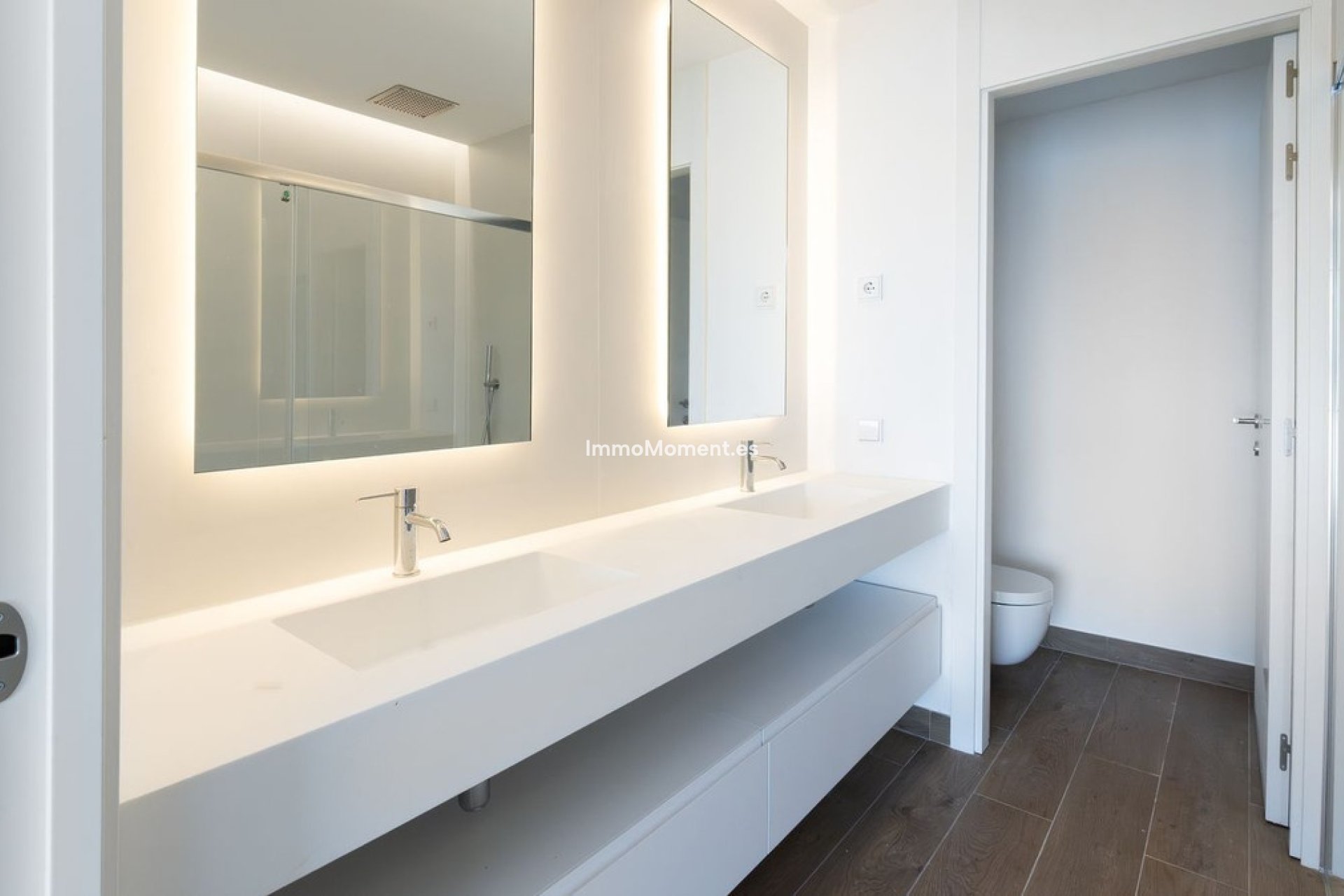 Resale - Detached villa - Benalmadena - Benalmadena Centro