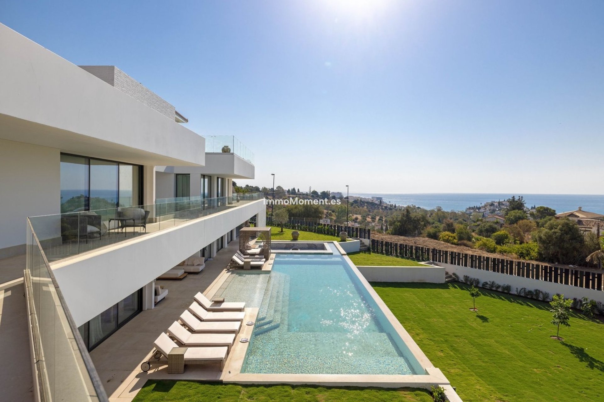 Resale - Detached villa - Benalmadena - Benalmadena Centro