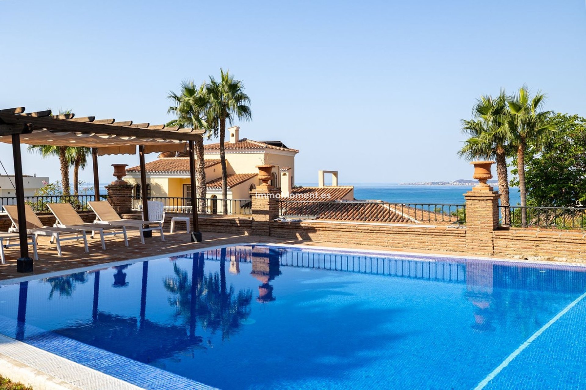 Resale - Detached villa - Benalmadena - Benalmadena Centro