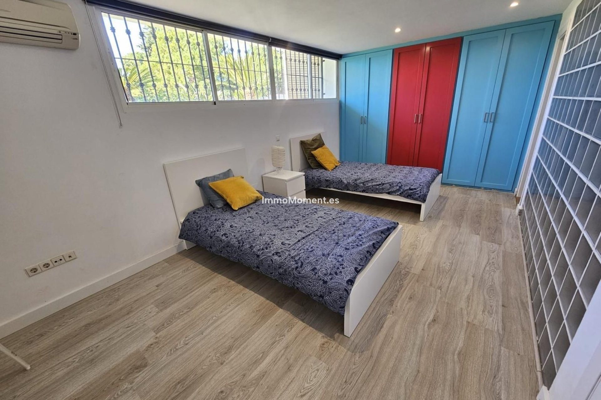 Resale - Detached villa - Benalmadena - Benalmadena Centro