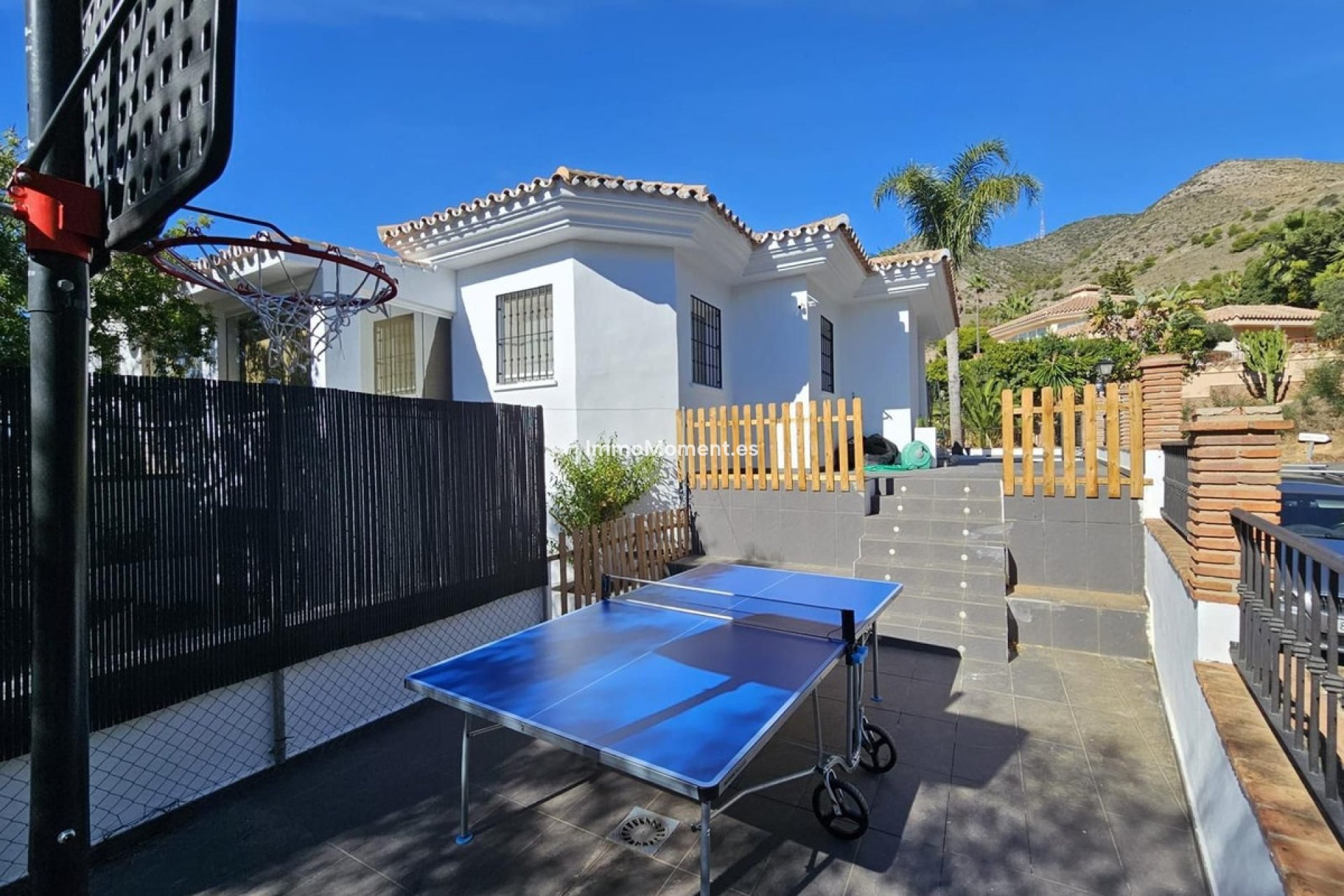 Resale - Detached villa - Benalmadena - Benalmadena Centro