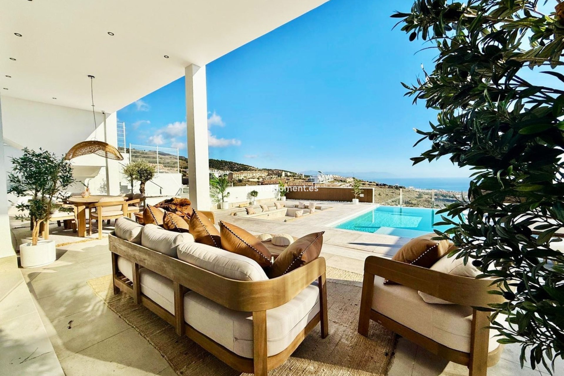 Resale - Detached villa - Benalmadena - Benalmadena Centro