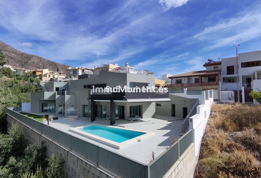 Resale - Detached villa - Benalmadena - Benalmadena Centro