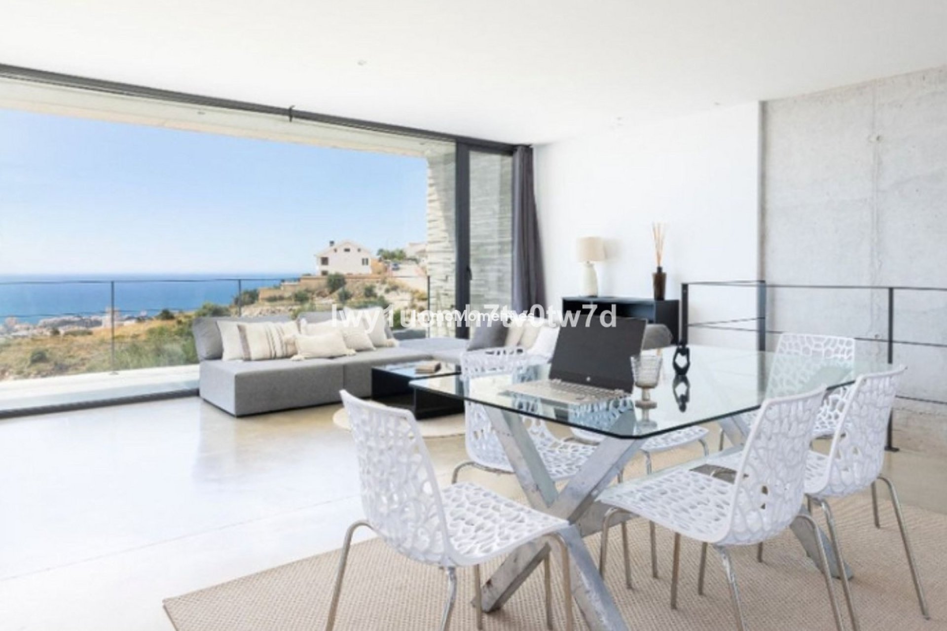 Resale - Detached villa - Benalmadena - Benalmadena Centro