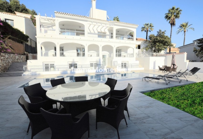 Resale - Detached villa - Benalmadena - Benalmadena Centro