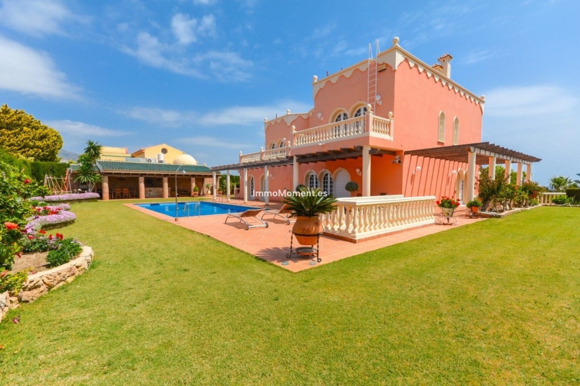 Resale - Detached villa - Benalmadena - Benalmadena Centro