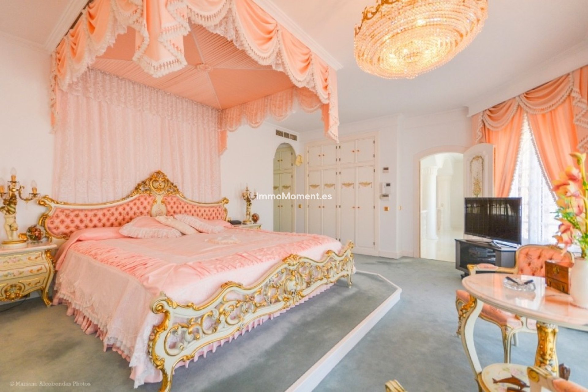 Resale - Detached villa - Benalmadena - Benalmadena Centro