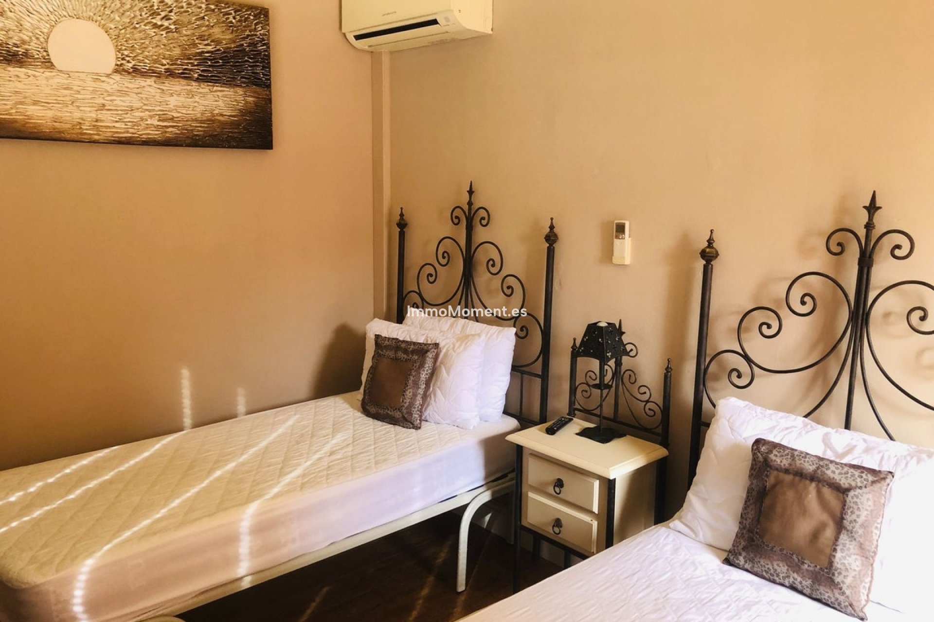 Resale - Detached villa - Benalmadena - Benalmadena Centro
