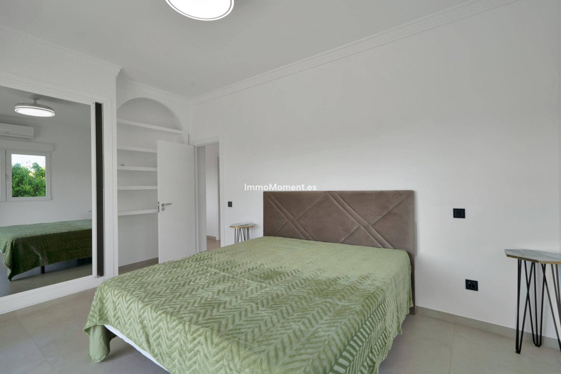 Resale - Detached villa - Benalmadena - Benalmadena Centro