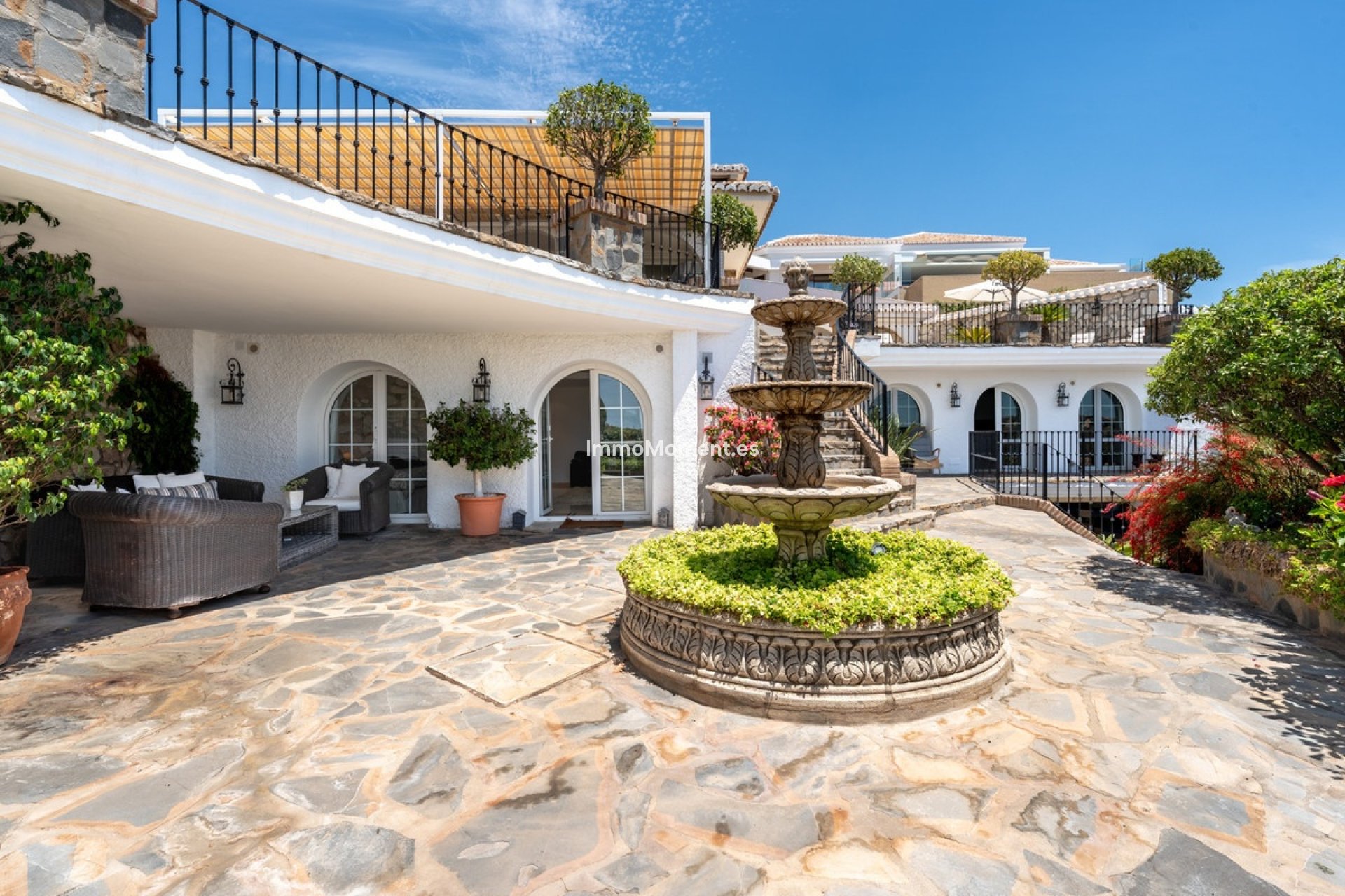 Resale - Detached villa - Benalmadena - Benalmadena Centro