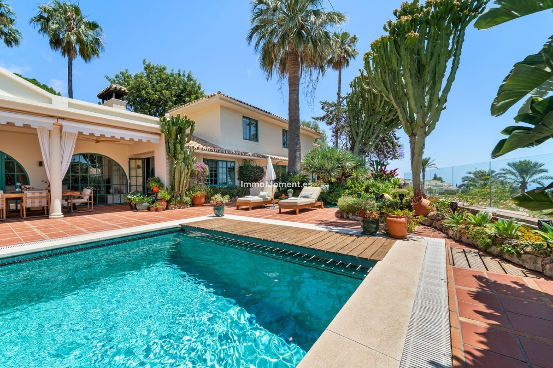 Resale - Detached villa - Benalmadena - Benalmadena Centro