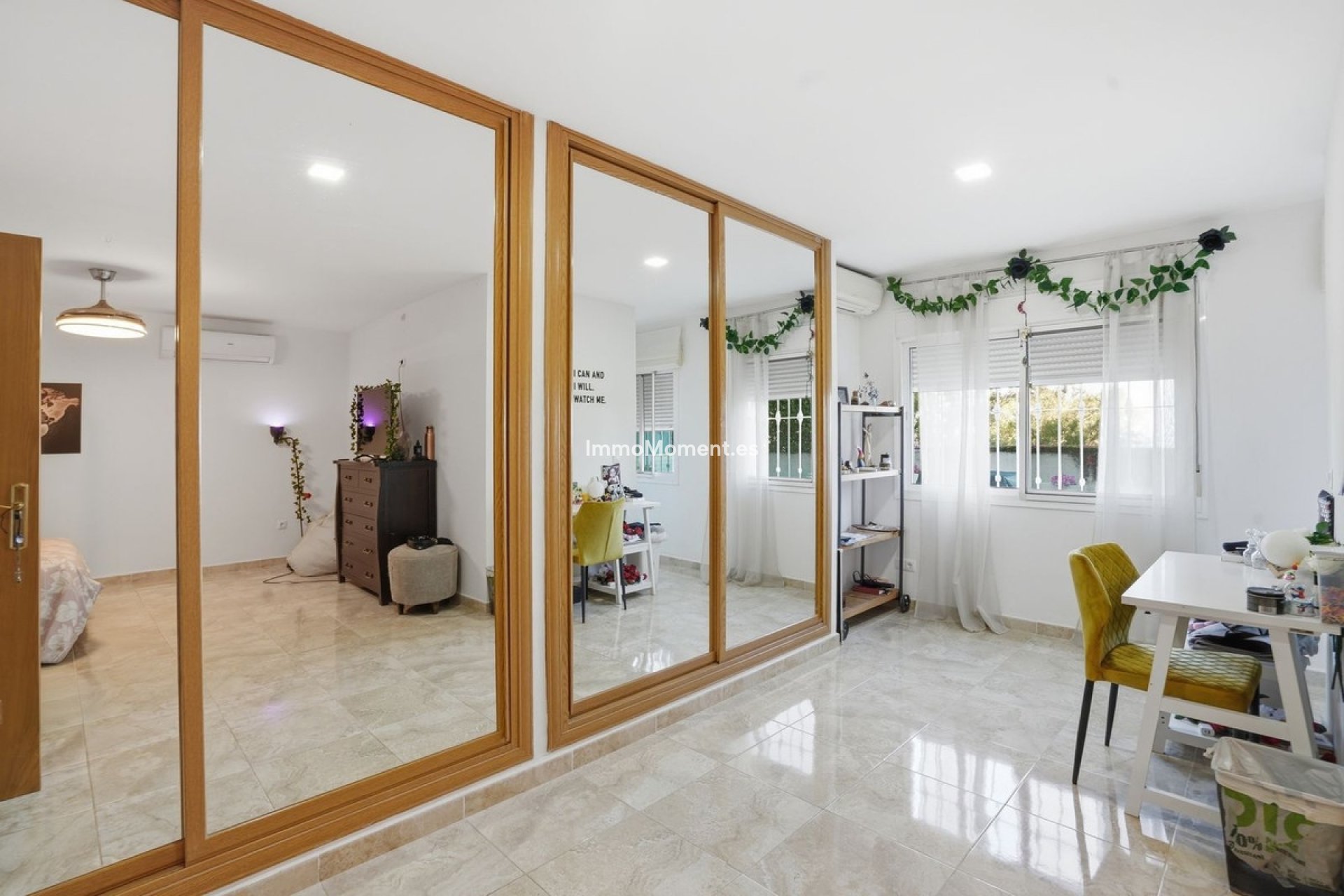 Resale - Detached villa - Benalmadena - Benalmadena Centro