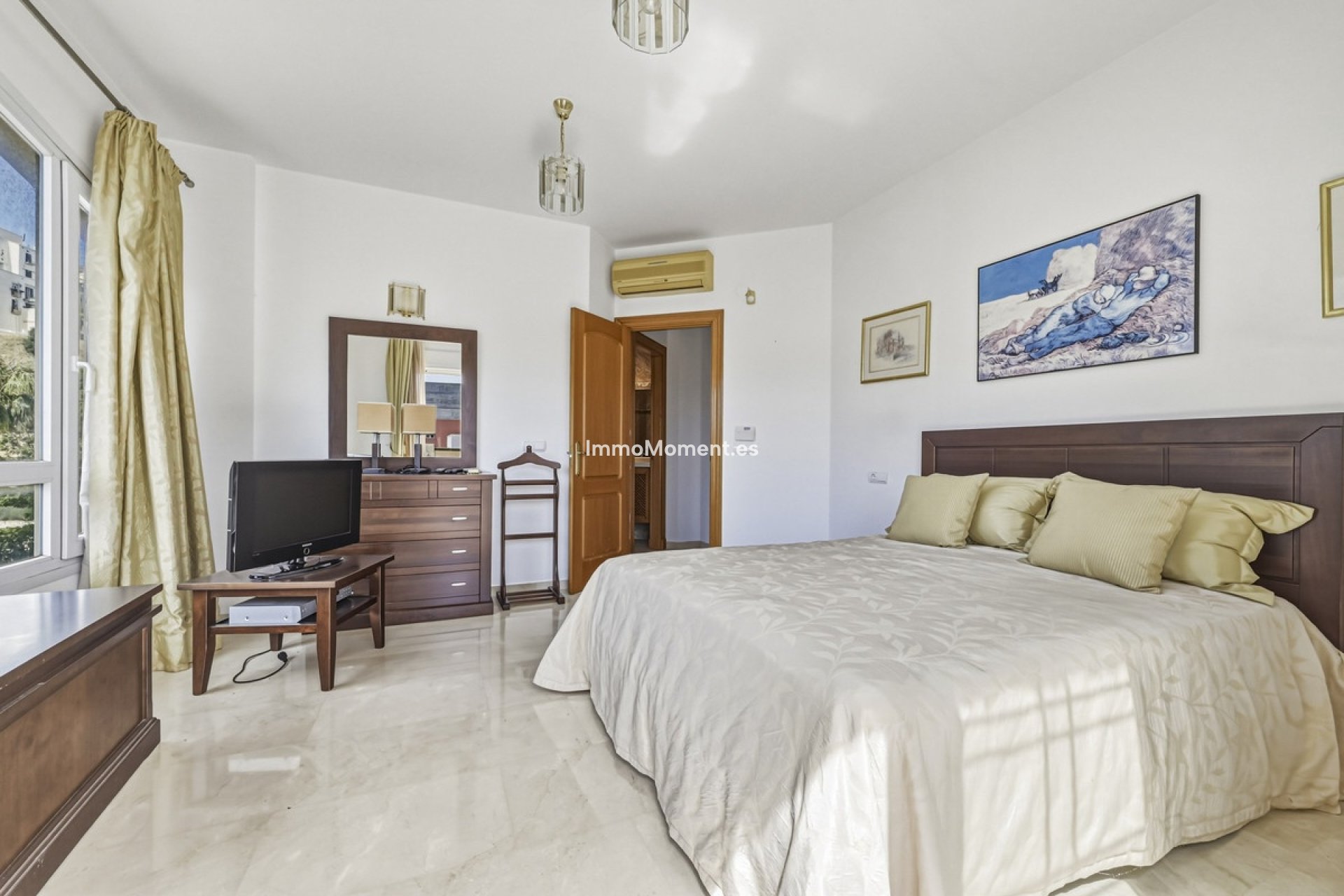 Resale - Detached villa - Benalmadena - Benalmadena Centro