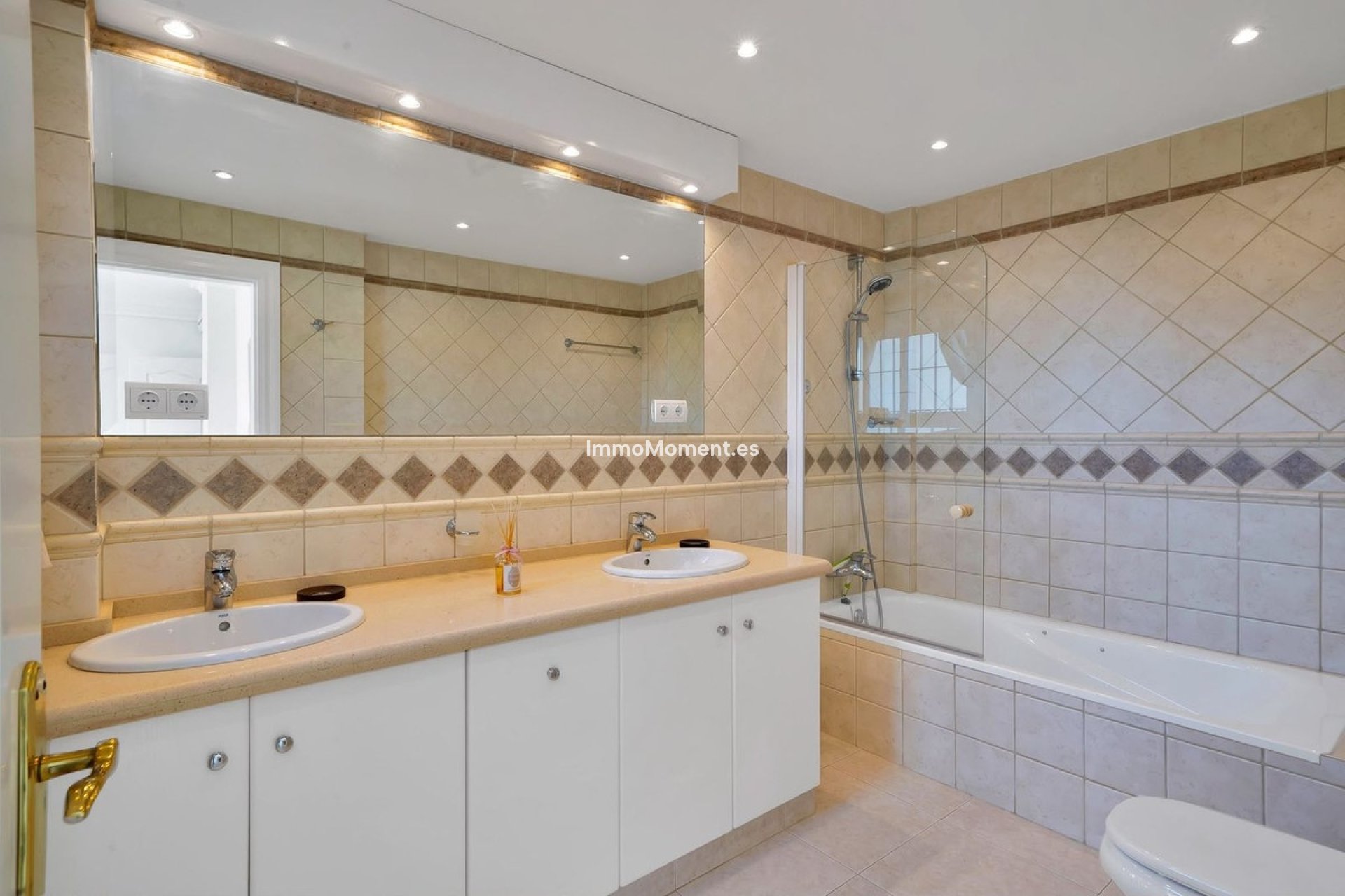 Resale - Detached villa - Benalmadena - Benalmadena Costa