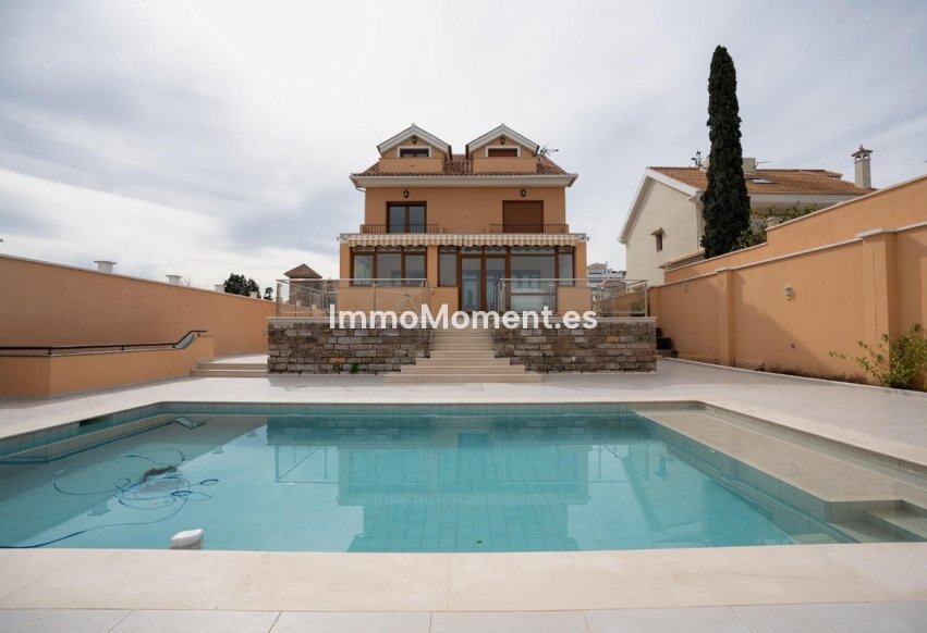 Resale - Detached villa - Benalmadena - Benalmadena Costa