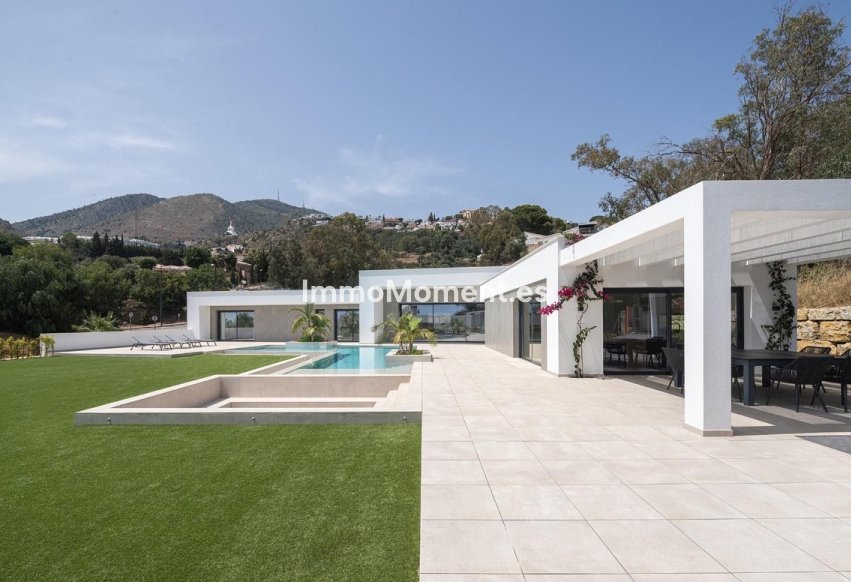 Resale - Detached villa - Benalmadena - Benalmadena Costa
