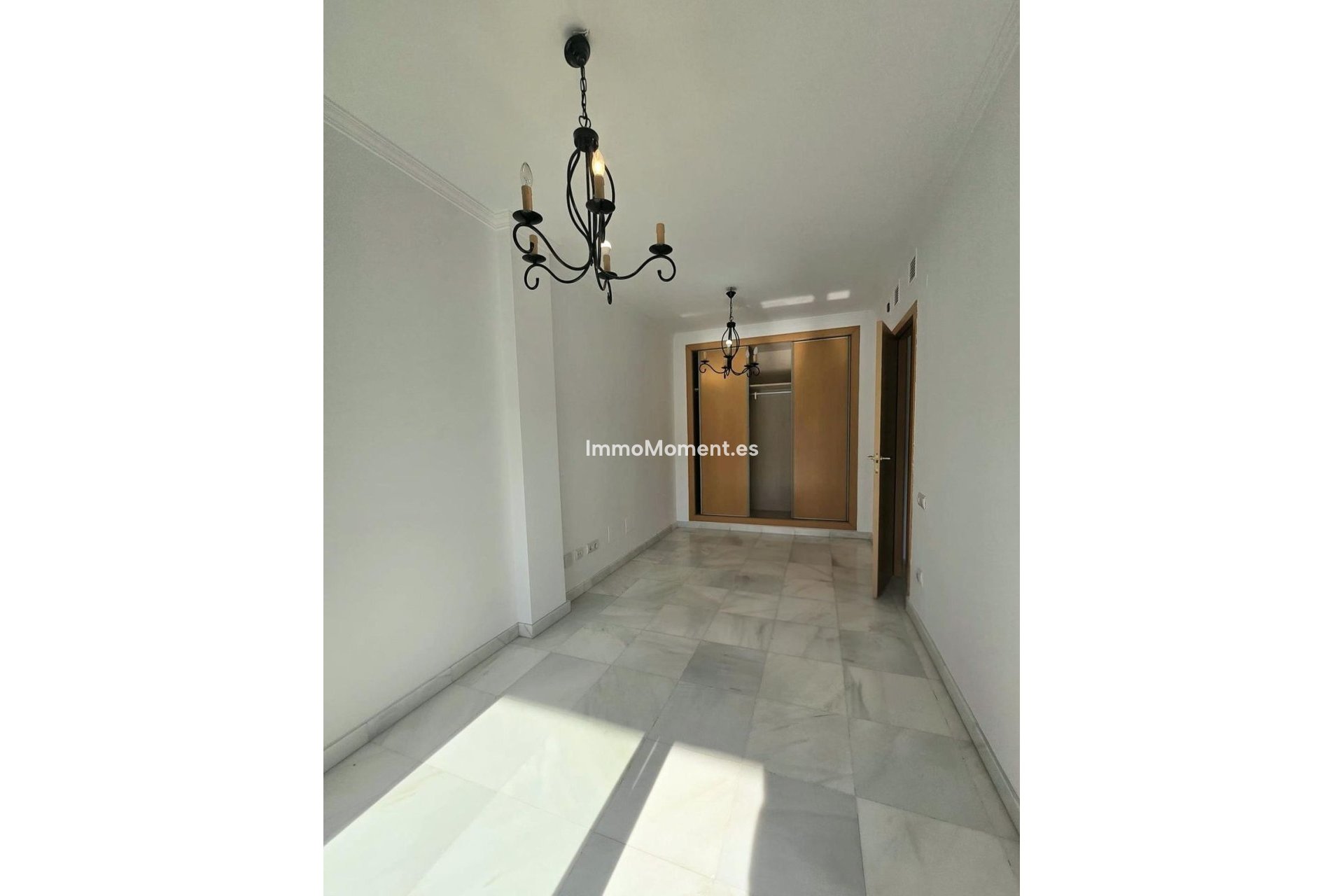 Resale - Detached villa - Benalmadena - Benalmadena Costa
