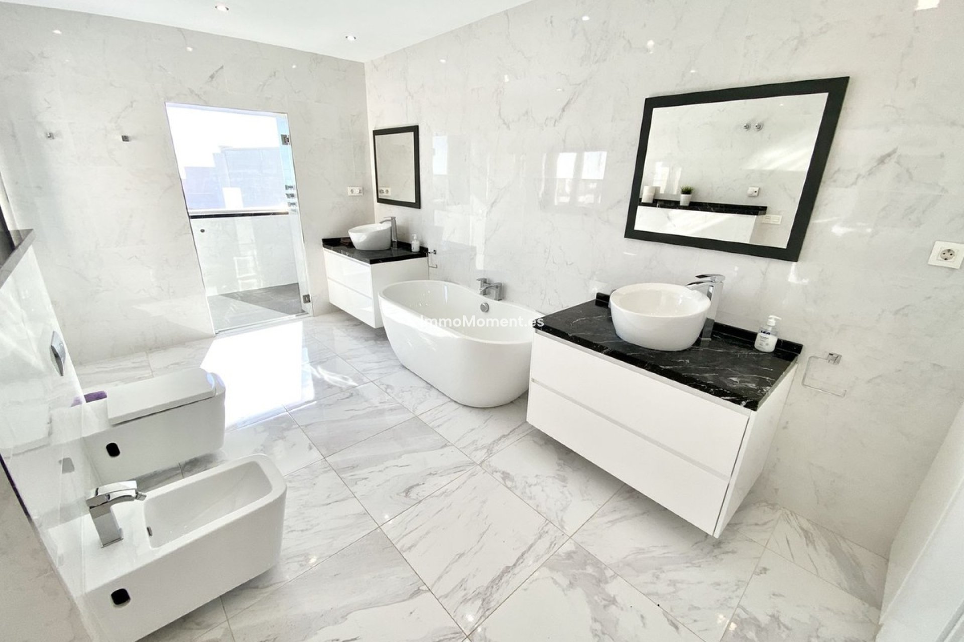 Resale - Detached villa - Benalmadena - Benalmadena Pueblo
