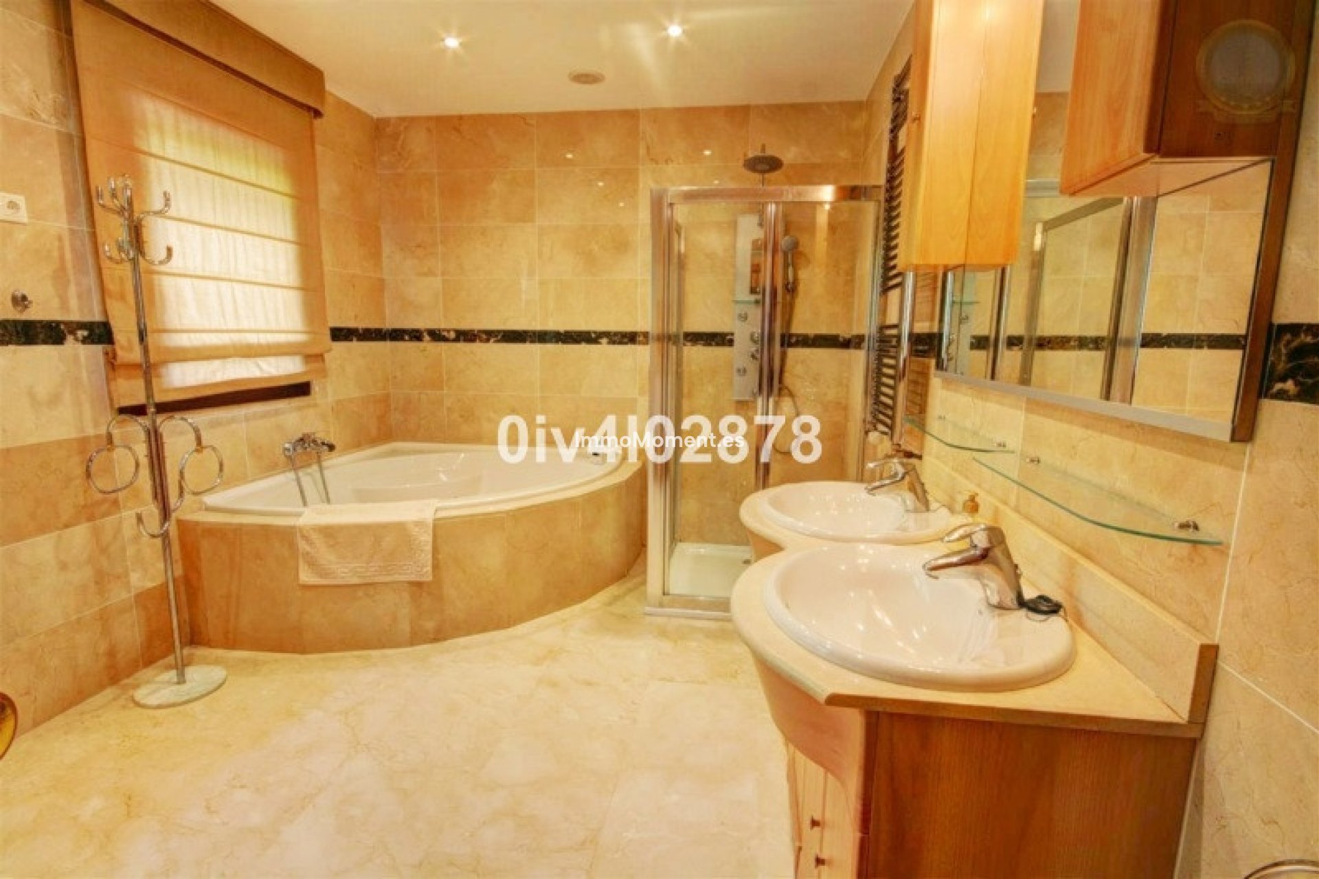 Resale - Detached villa - Benalmadena - Benalmadena Pueblo