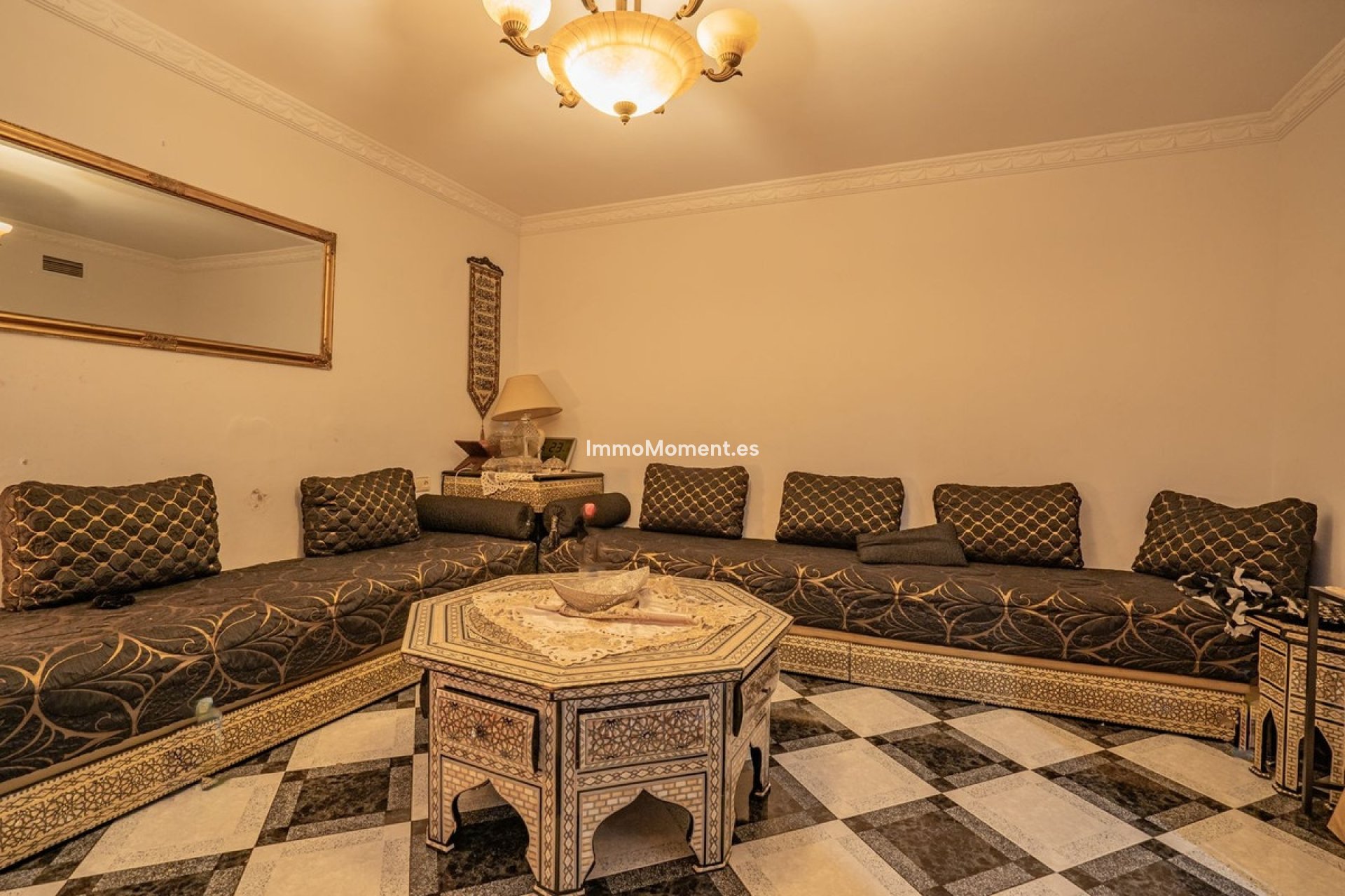 Resale - Detached villa - Benalmadena - Benalmadena Pueblo