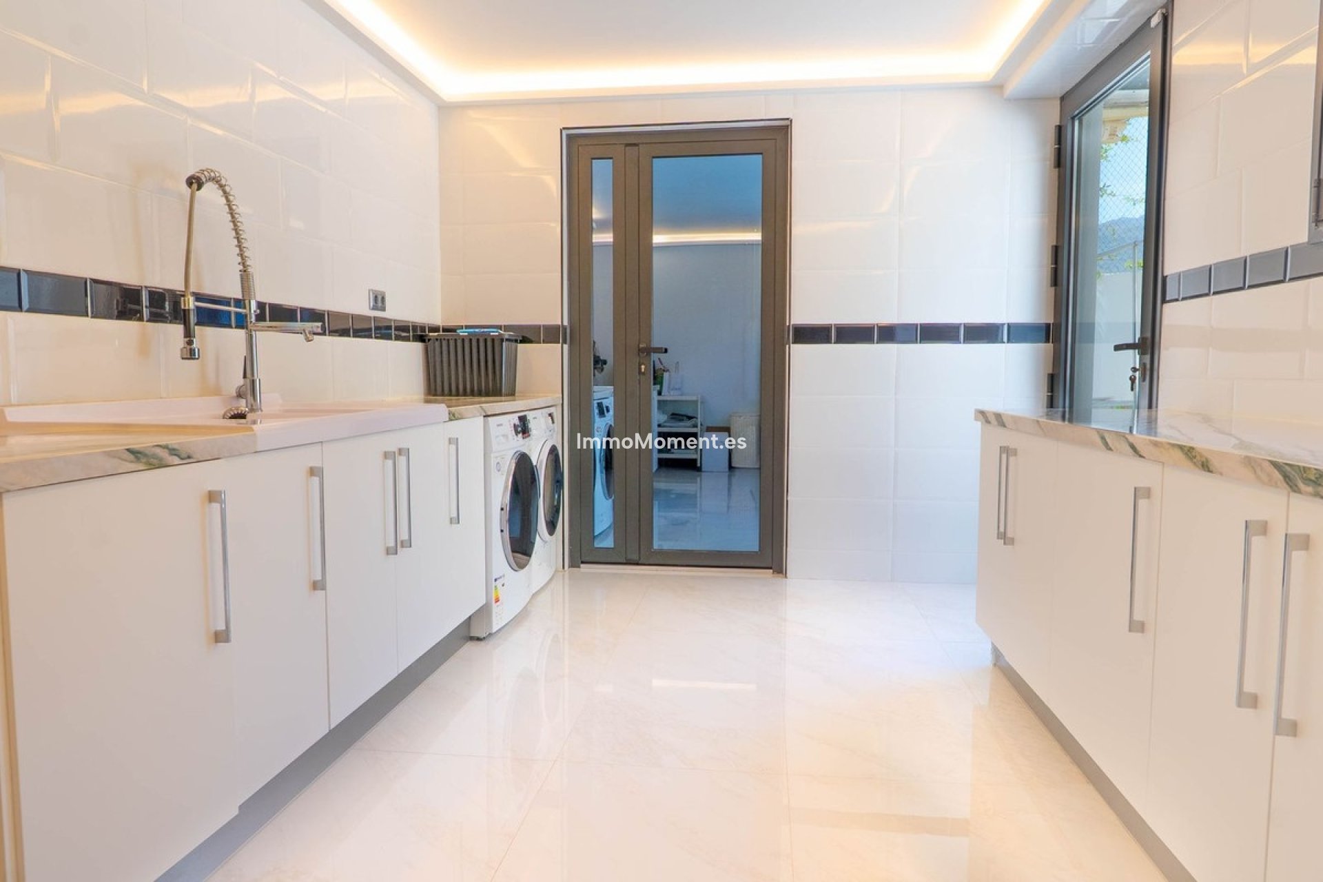 Resale - Detached villa - Benalmadena - Torrequebrada