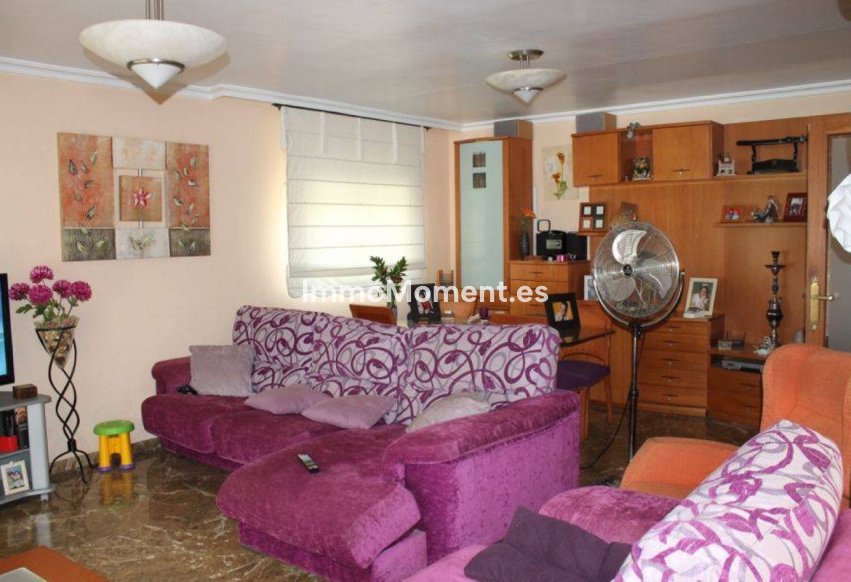 Resale - Detached villa - Benidorm - Benidorm Centro