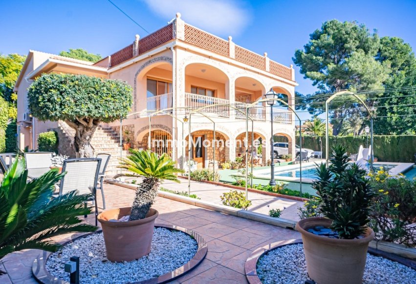 Resale - Detached villa - Benidorm - Benidorm Centro