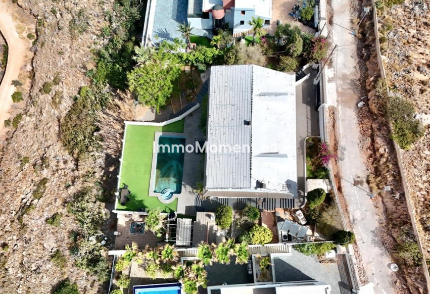 Resale - Detached villa - Benidorm - Benidorm Centro
