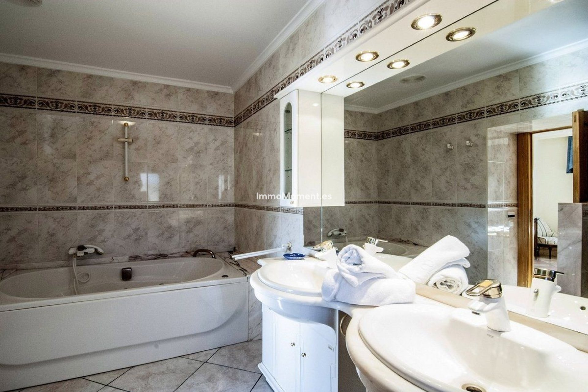 Resale - Detached villa - Benissa - Benissa Centro