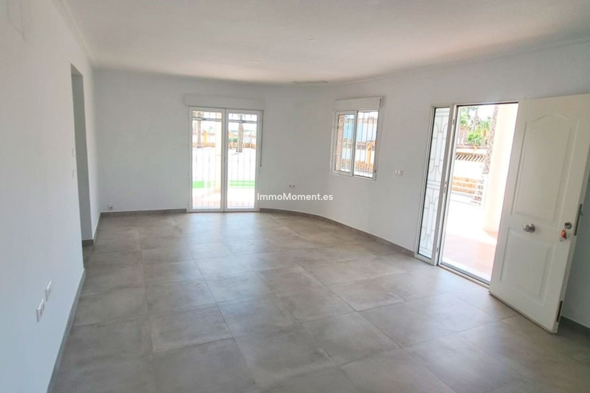 Resale - Detached villa - Catral - Catral Centro