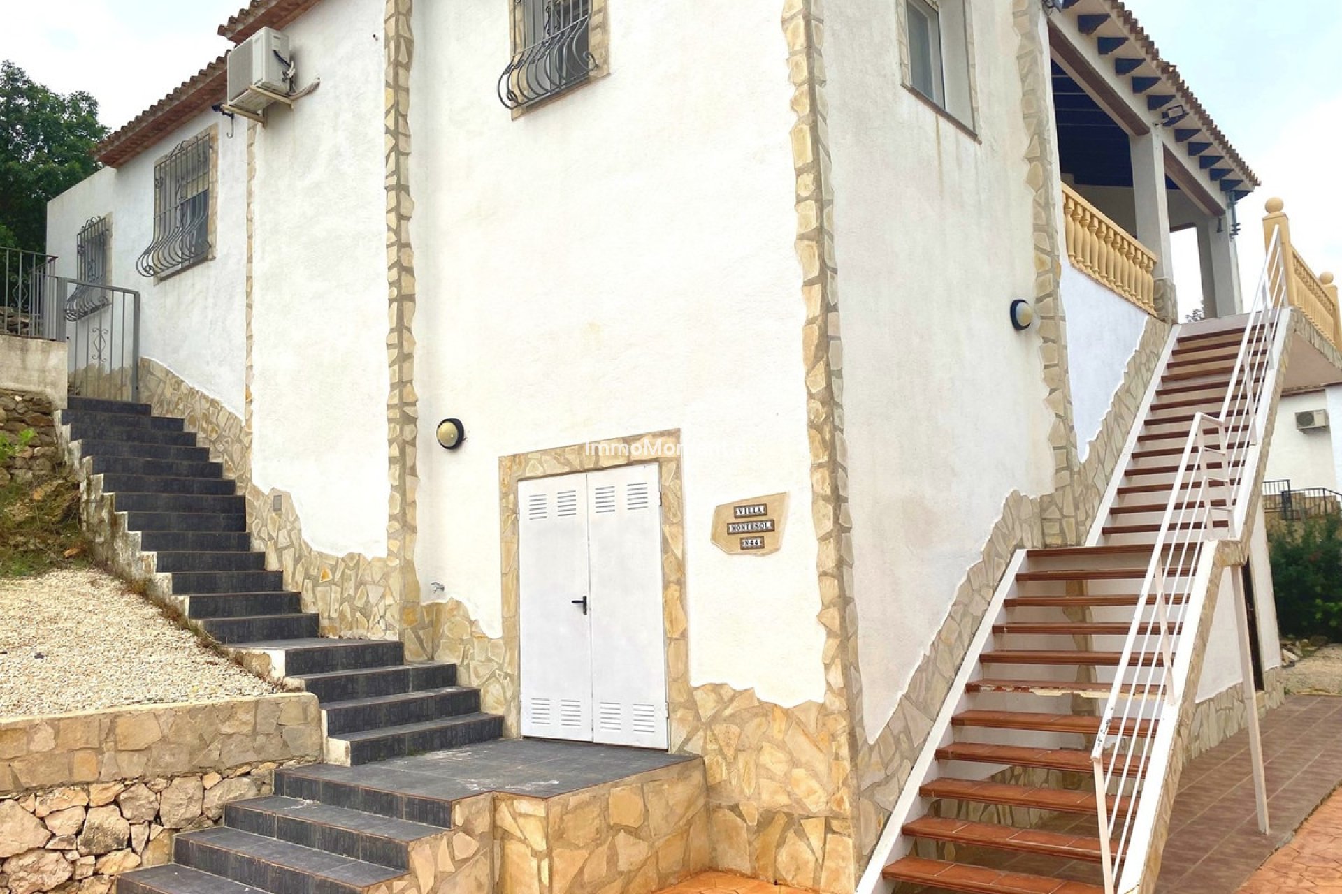Resale - Detached villa - Denia - La Sella Golf