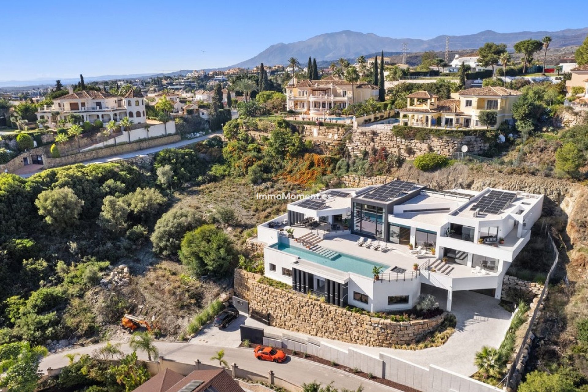 Resale - Detached villa - El Paraiso - New Golden Mile