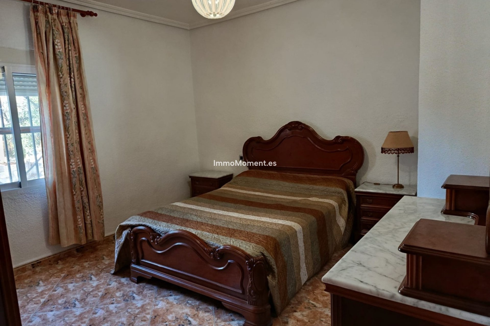 Resale - Detached villa - Elche - Elche Centro