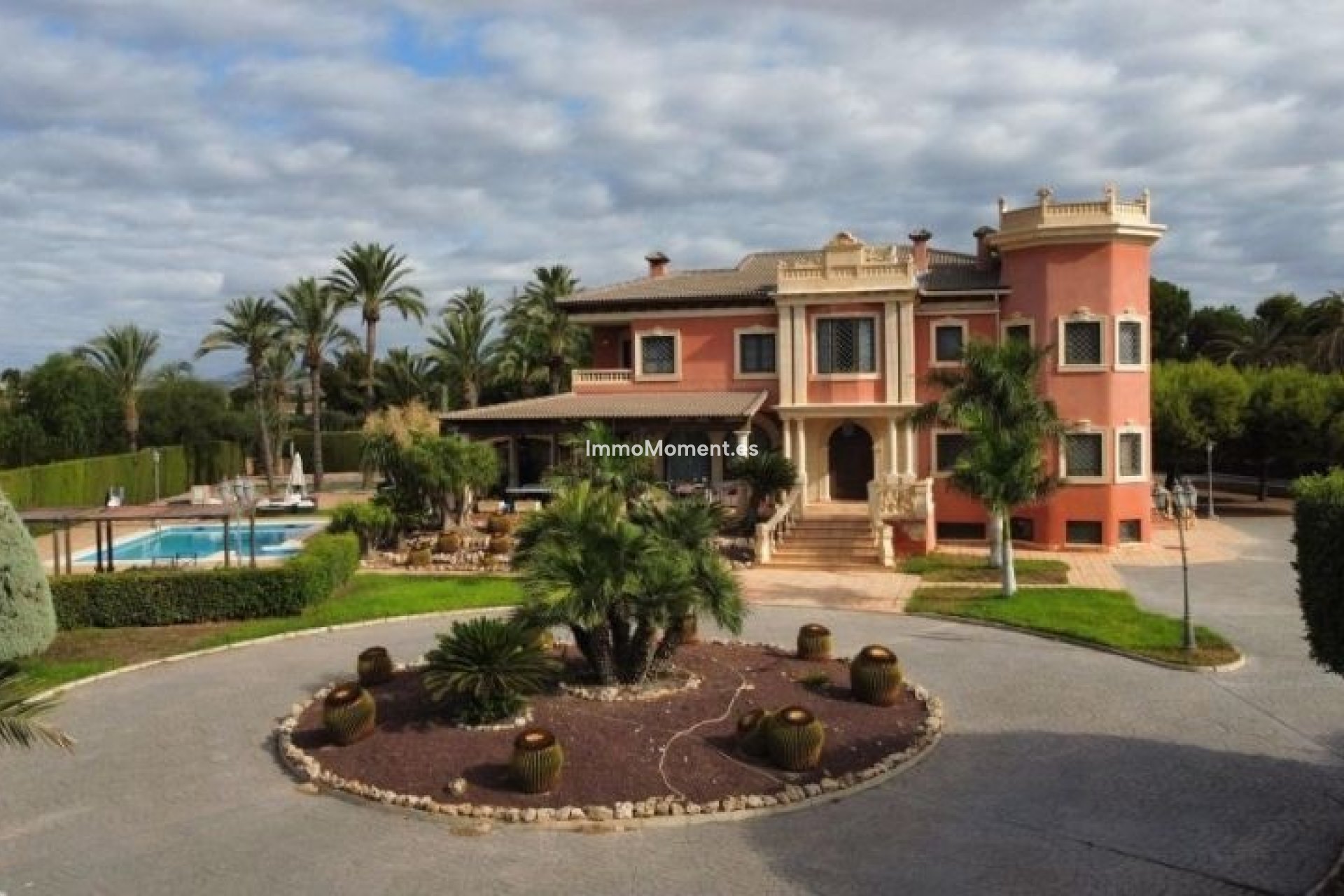 Resale - Detached villa - Elche - Elche Centro
