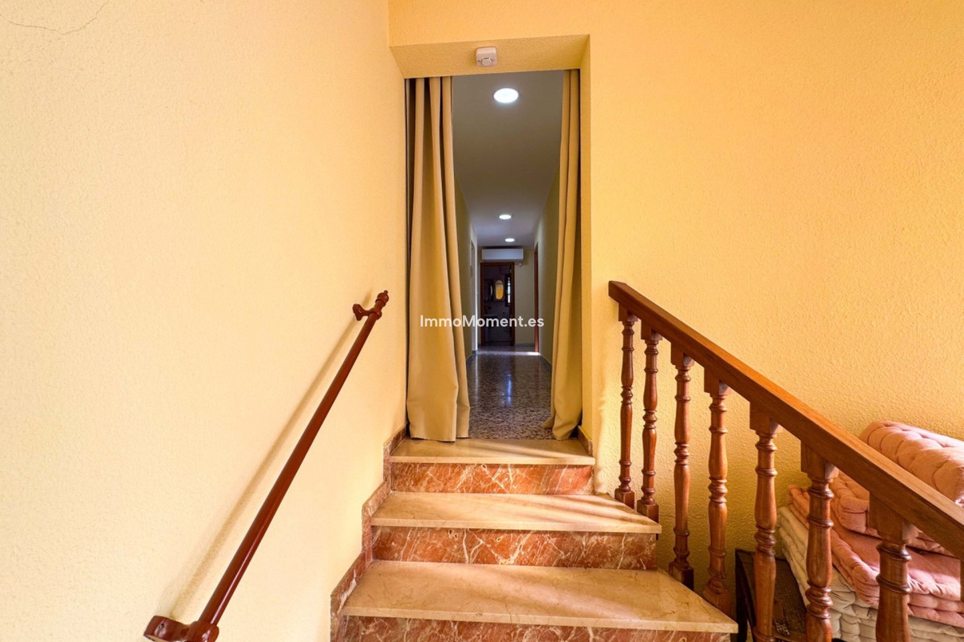 Resale - Detached villa - Elda - Elda Centro
